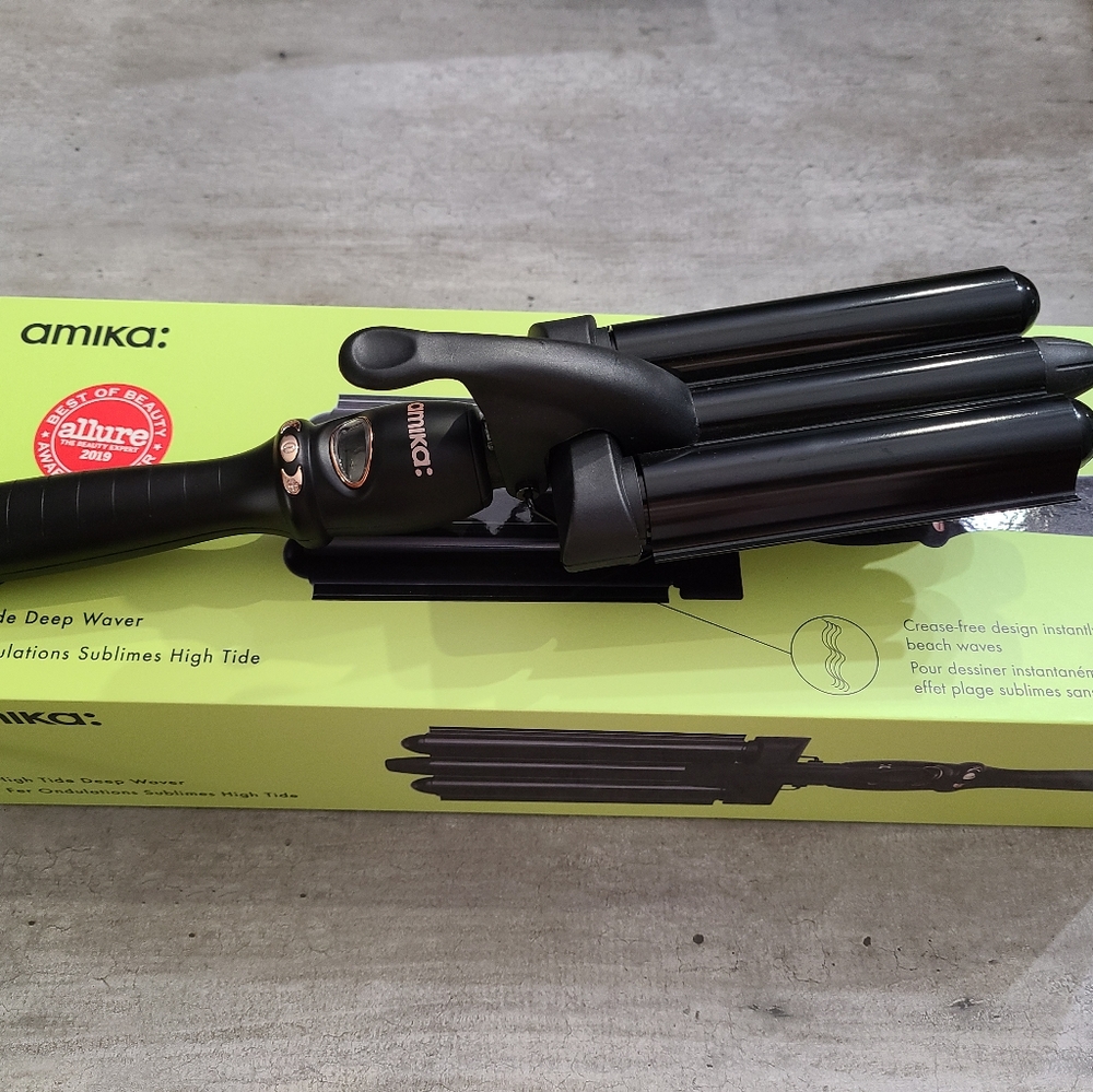 Amika High Tide Deep Waver